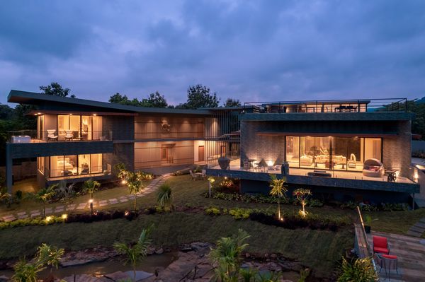 Villa Riverine